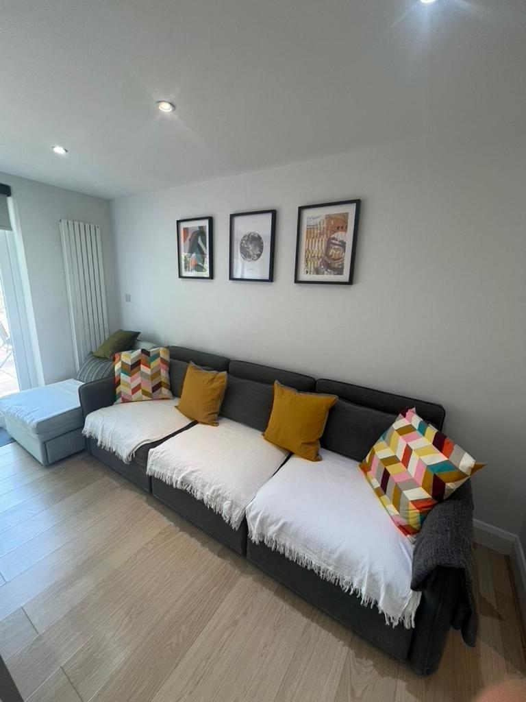 Zenobia London Luxury Apartments Финчли Экстерьер фото